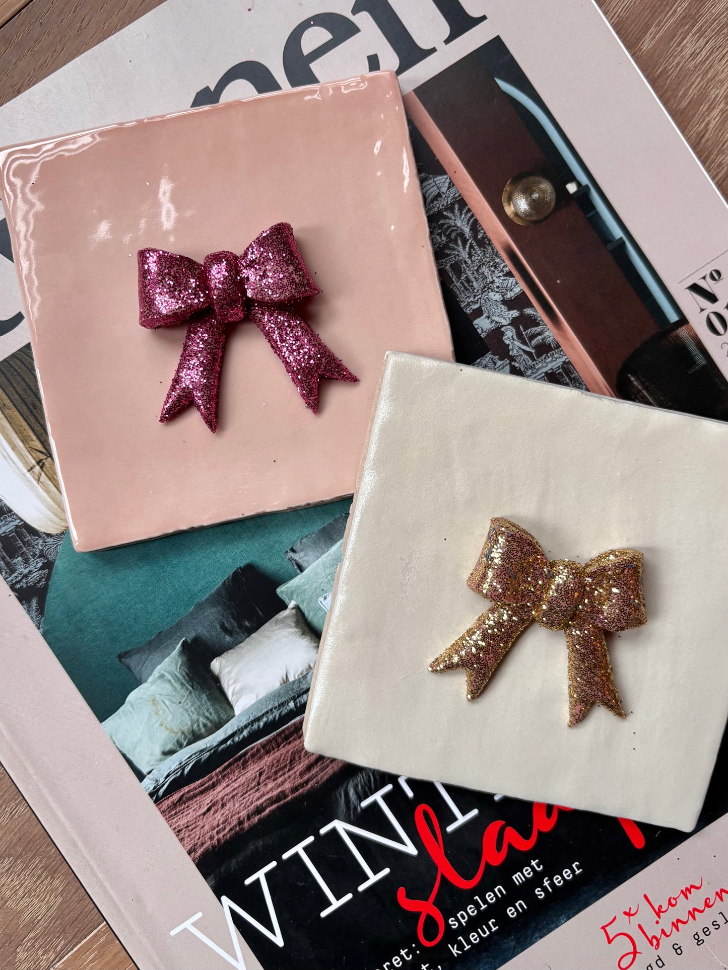 Tegeltje - Strikje - Roomwit