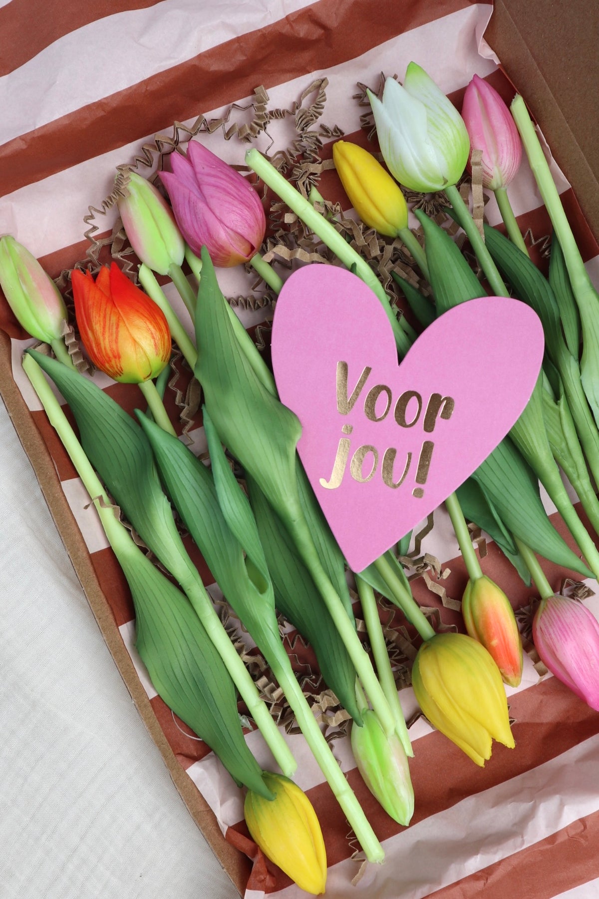 Brievenbuscadeautje - Bosje Kunst Tulpen - Inclusief kaartje #1
